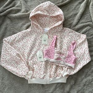 *SOLD* Blogilates XS Floral Hoodie & Sports Bra Bundle